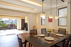 内外一体に広がった家事がしやすい家