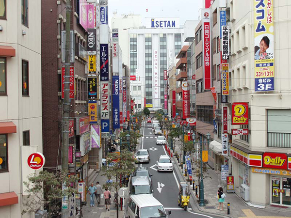 松戸駅前